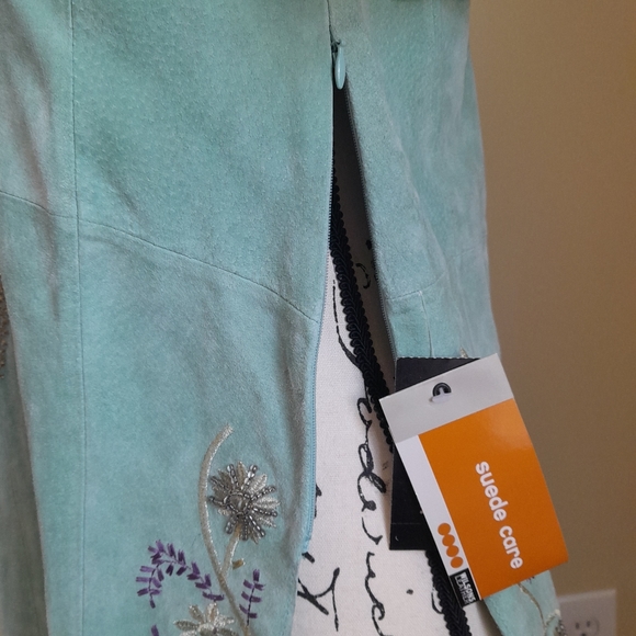 Wilsons Leather Turquoise Embroidered Blouse - Picture 7 of 12